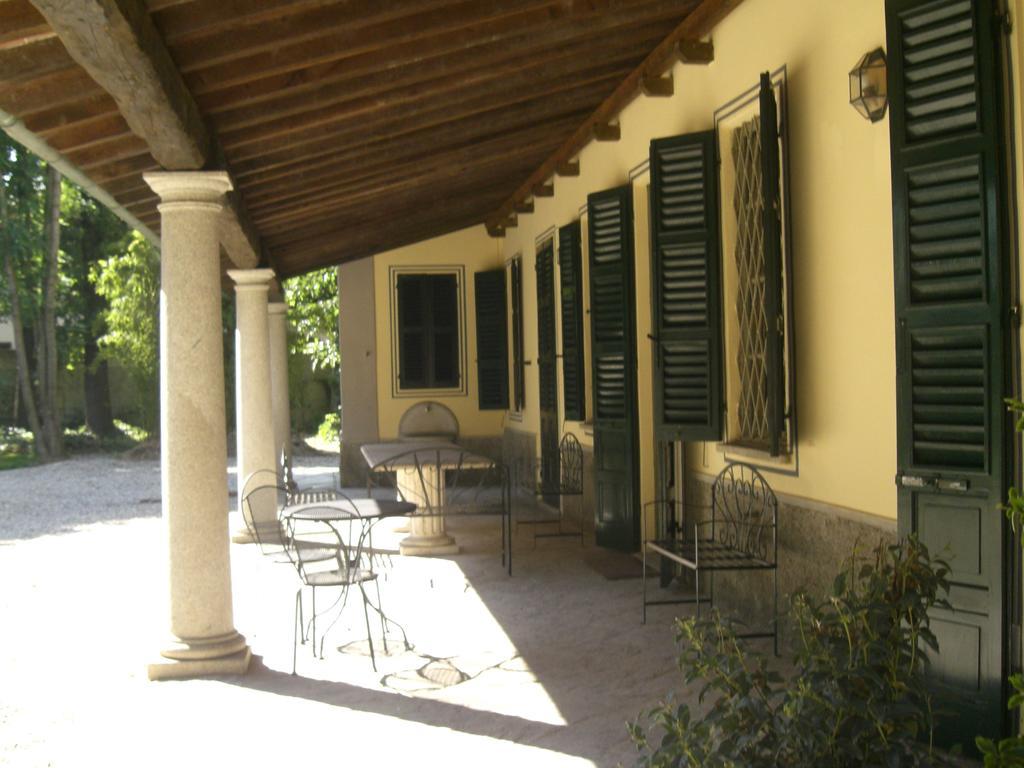 Villa Cantoni Gropello Cairoli Luaran gambar